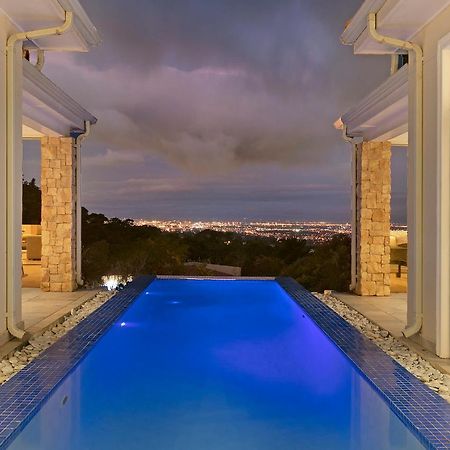 קייפטאון Luxury Serviced Mountain Villa In Constantia מראה חיצוני תמונה