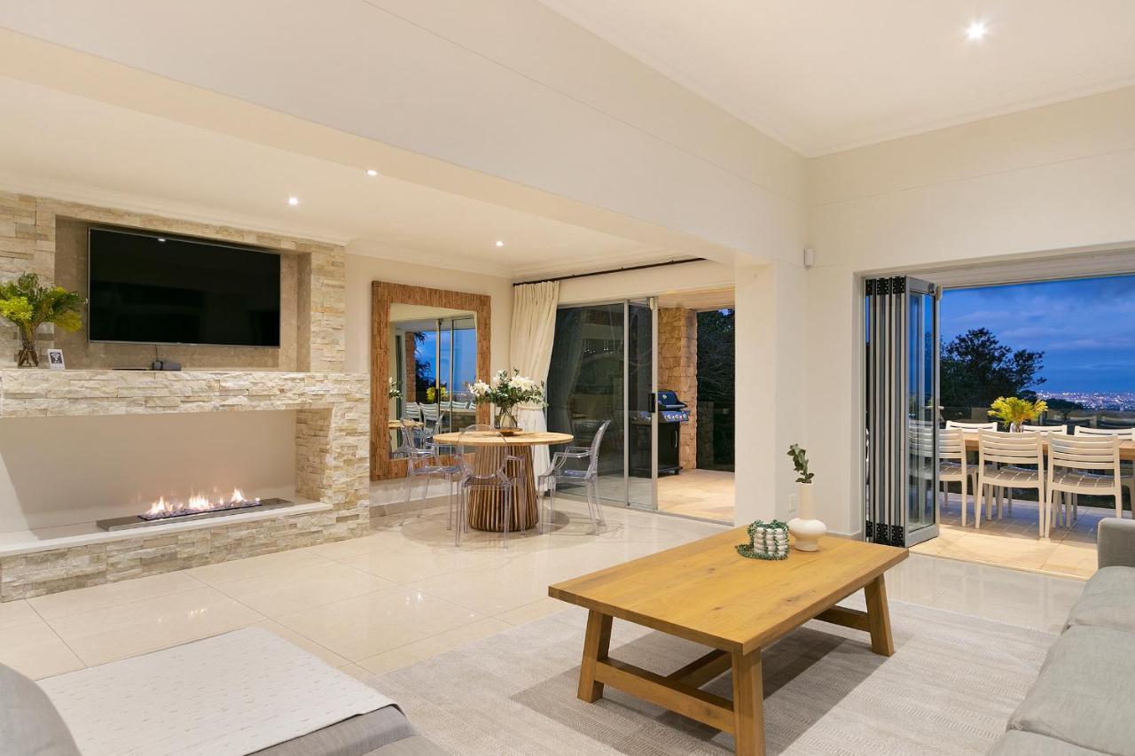 קייפטאון Luxury Serviced Mountain Villa In Constantia מראה חיצוני תמונה